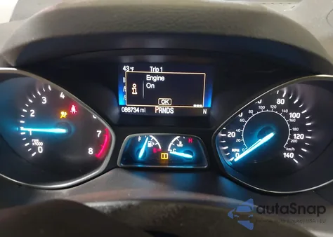 2017 Ford Escape Titanium z USA, uszkodzony, nr VIN 1FMCU0J92HUD90761